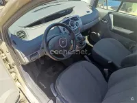 Usado Renault Scenic E-Tech Privilege 110 CV (80 kW) 2007 Beige Monovolumen