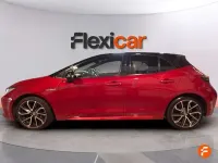 Używany Toyota Corolla Active 122 KM (89 kW) 2019 Czerwony Sedan/Limuzyna