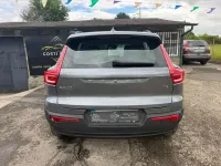 Usado Volvo XC40 Inscription 156 CV (114 kW) 2018 Gris SUV