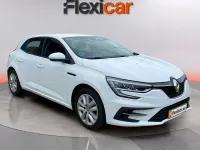 Usado Renault Mégane II Equilibre 140 CV (102 kW) 2022 Blanco Berlina