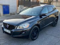 Usado Volvo XC60 Momentum 163 CV (119 kW) 2009 Gris / plata SUV