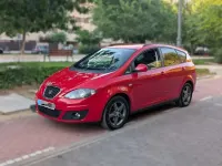 Usado Seat Altea I-Tech 105 CV (77 kW) 2015 Rojo Monovolumen