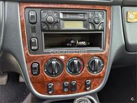 Usado Mercedes ML270 163 CV (119 kW) 2001 Gris / plata SUV