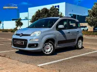 Usado Fiat Panda Lounge 69 CV (50 kW) 2019 Gris Utilitario