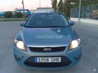 Usado Ford Focus Business Edition 90 CV (66 kW) 2008 Gris / plata Berlina