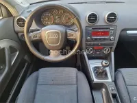 Usado Audi A3 Attraction 125 CV (91 kW) 2011 Negro Utilitario