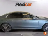 Usado Mercedes E300 313 CV (230 kW) 2024 Verde Berlina
