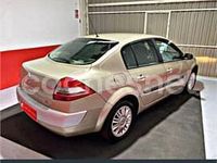 Usado Renault Mégane II Authentique 98 CV (72 kW) 2006 Beige Berlina