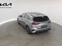 Usado Kia Ceed 100 CV (73 kW) 2025 Lunar silver Utilitario