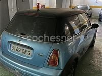 Usado Mini ONE 90 CV (66 kW) 2003 Azul Utilitario