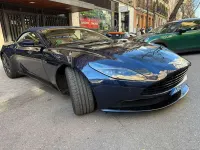 Usado Aston Martin DB11 510 CV (375 kW) 2018 Azul Descapotable