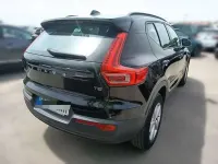 Usado Volvo XC40 Momentum 129 CV (94 kW) 2022 Negro SUV
