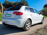 Usado Audi A3 Sportback Ambition 105 CV (77 kW) 2009 Blanco Utilitario