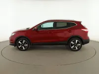 Usado Nissan Qashqai N-Connecta 115 CV (84 kW) 2016 Rojo SUV