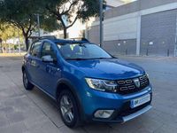 Usado Dacia Sandero Comfort 90 CV (66 kW) 2019 Blanco Utilitario