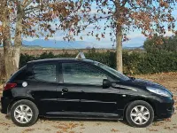 Usado Peugeot 206 60 CV (44 kW) 2010 Negro Utilitario