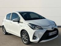 Usado Toyota Yaris Hybrid Active 101 CV (74 kW) 2018 Blanco Utilitario