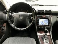 Usado Mercedes C270 Elegance 170 CV (125 kW) 2004 Gris Berlina