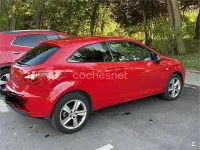Usado Seat Ibiza SC Reference 90 CV (66 kW) 2012 Rojo Utilitario