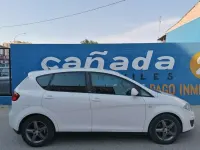 Usado Seat Altea Ecomotive 105 CV (77 kW) 2014 Blanco Monovolumen