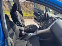 Usado Toyota Auris Luna 90 CV (66 kW) 2010 Azul Utilitario