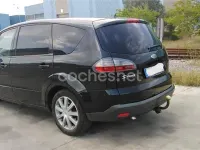 Usado Ford S-MAX Trend 140 CV (102 kW) 2007 Negro Monovolumen