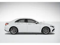 Usado Mercedes A200 AMG line 150 CV (110 kW) 2023 Blanco polar  pintura unicolor Berlina