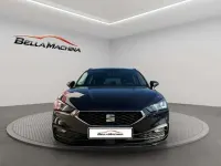 Usado Seat Leon Style 150 CV (110 kW) 2022 Negro Familiar