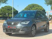 Usado Seat Arona FR 115 CV (84 kW) 2024 Gris / plata SUV