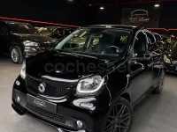 Usado Smart ForFour Brabus 109 CV (80 kW) 2017 Negro Utilitario
