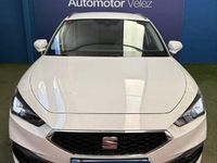 Usado Seat Leon Style 116 CV (85 kW) 2021 Blanco Familiar