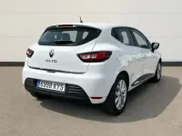 Usado Renault Clio Zen 90 CV (66 kW) 2019 Blanco