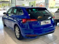 Usado Skoda Scala Selection 115 CV (84 kW) 2025 Azul Utilitario