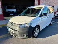 Usado VW Caddy 122 CV (89 kW) 2021 Blanco Monovolumen