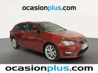 Usado Seat Leon ST FR 150 CV (110 kW) 2015 Rojo Familiar