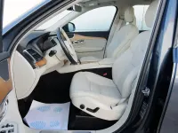 Usado Volvo XC90 Momentum 235 CV (172 kW) 2022 Azul SUV