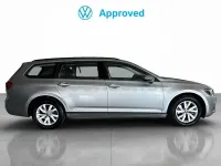 Usado VW Passat 150 CV (110 kW) 2021 Gris Familiar