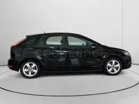Usado Ford Focus Trend 116 CV (85 kW) 2009 Negro Berlina