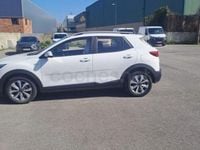 Usado Kia Stonic 84 CV (61 kW) 2023 Blanco SUV