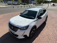 Usado Peugeot 2008 Allure 110 CV (80 kW) 2022 Blanco SUV