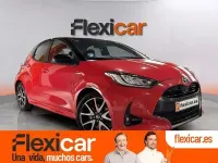 Usado Toyota Yaris Hybrid Edition 116 CV (85 kW) 2021 Rojo