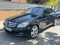 Usado Mercedes C200 Elegance 136 CV (100 kW) 2010 Negro Berlina