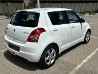 Usado Suzuki Swift GL 92 CV (67 kW) 2010 Blanco Utilitario