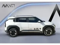 Käytetty Kia EV3 Earth 150 kW (204 HP) 2025 Valkoinen Katumaasturi