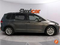 Usado VW Touran Advance 115 CV (84 kW) 2017 Blanco Monovolumen
