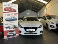 Usado Mazda 3 Luxury 150 CV (110 kW) 2016 Blanco Utilitario