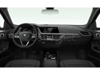 Usado BMW 118 Comfort Edition 150 CV (110 kW) 2022 Gris / plata Berlina