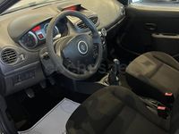 Usado Renault Clio IV Dynamique 90 CV (66 kW) 2014 Blanco Berlina
