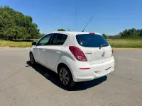 Usado Hyundai i20 GO! 85 CV (62 kW) 2014 Blanco Utilitario