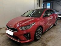 Usado Kia ProCeed GT-Line 160 CV (117 kW) 2021 Granate Familiar